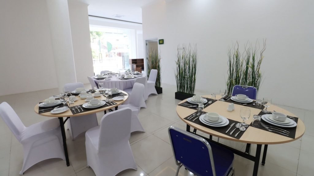 restoran-praktik-tata-hidang-unisabandung